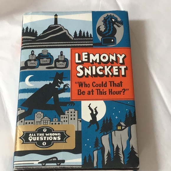 ☘️2 for $10 Sale☘️Lemony Snicket Who Could that be at this Hour? Like new, - Picture 2 of 9